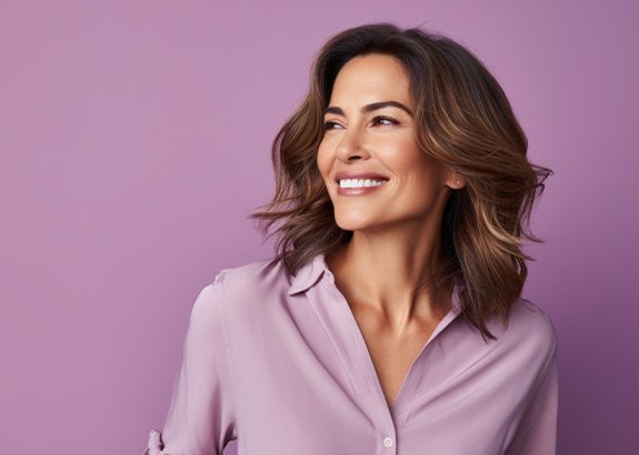 Elegant woman with beautiful teeth